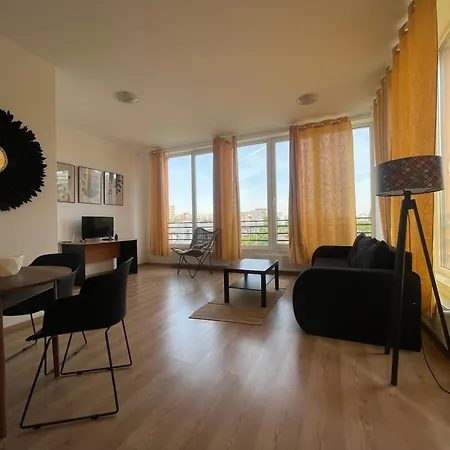 Apartment New Nr2 Self Checkin Oldcity Center Paid Parking With Lift Timişoara