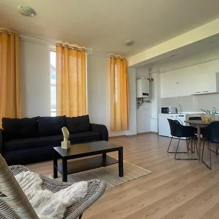 New Nr2 Self Checkin Oldcity Center Paid Parking With Lift *